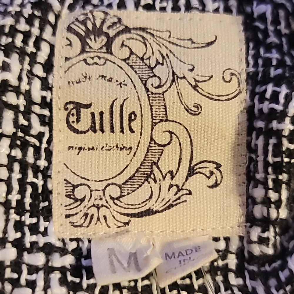 Tulle Black and white medium weight jacket. NWT - Picture 6 of 8